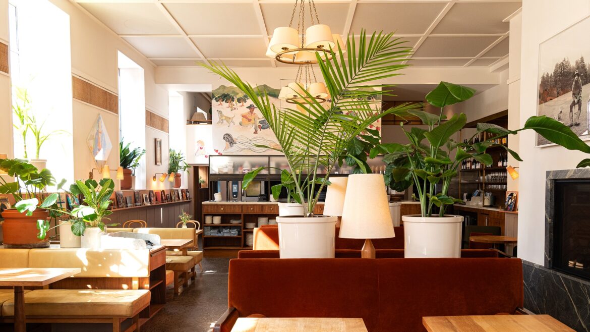 restaurant with plants Hotel Kinsley, Kingston’s first destination hotel