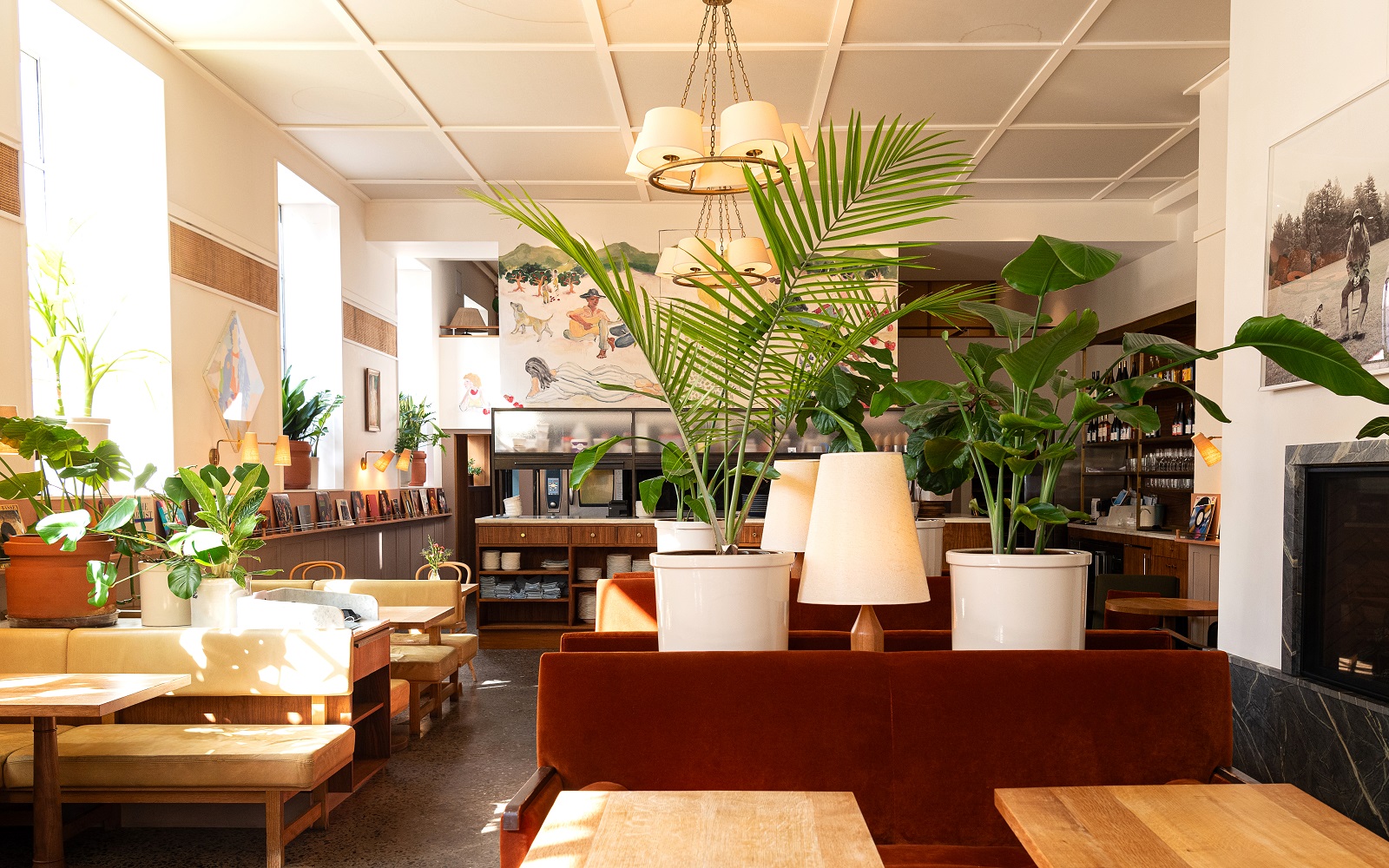 restaurant with plants Hotel Kinsley, Kingston’s first destination hotel