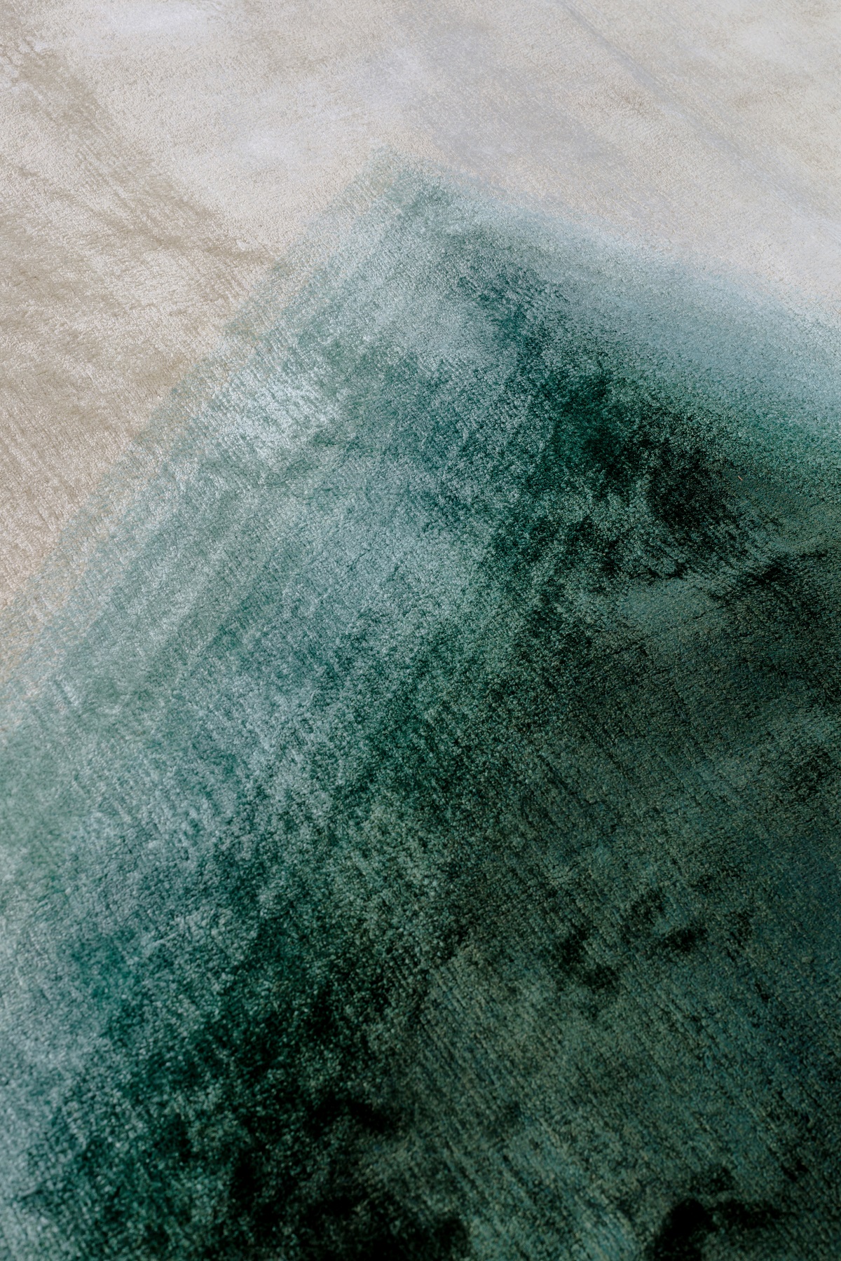 ombre green carpet design detail