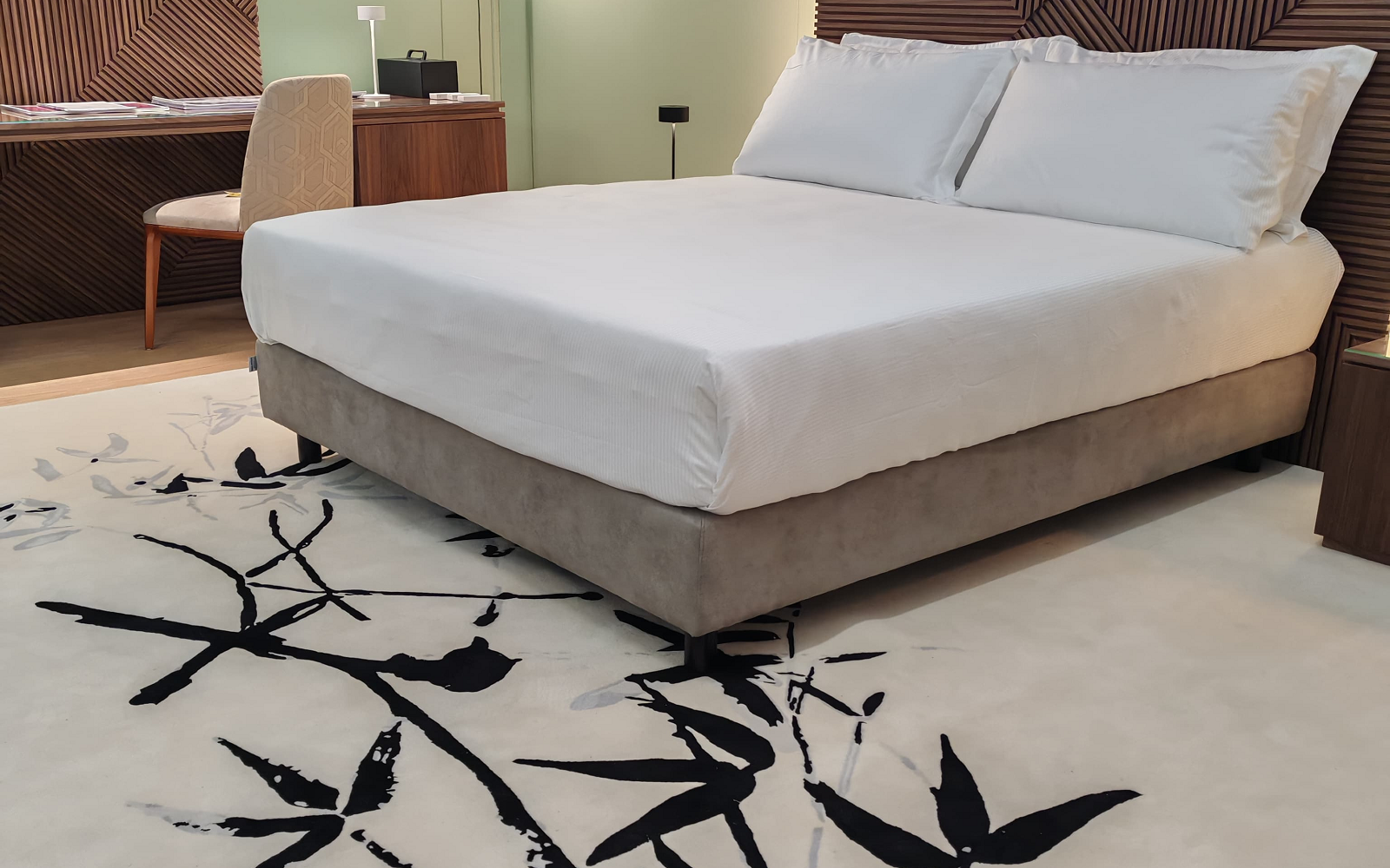black and white bamboo design carpet from Luxury Carpet Studio in the Wellness Nostrum project