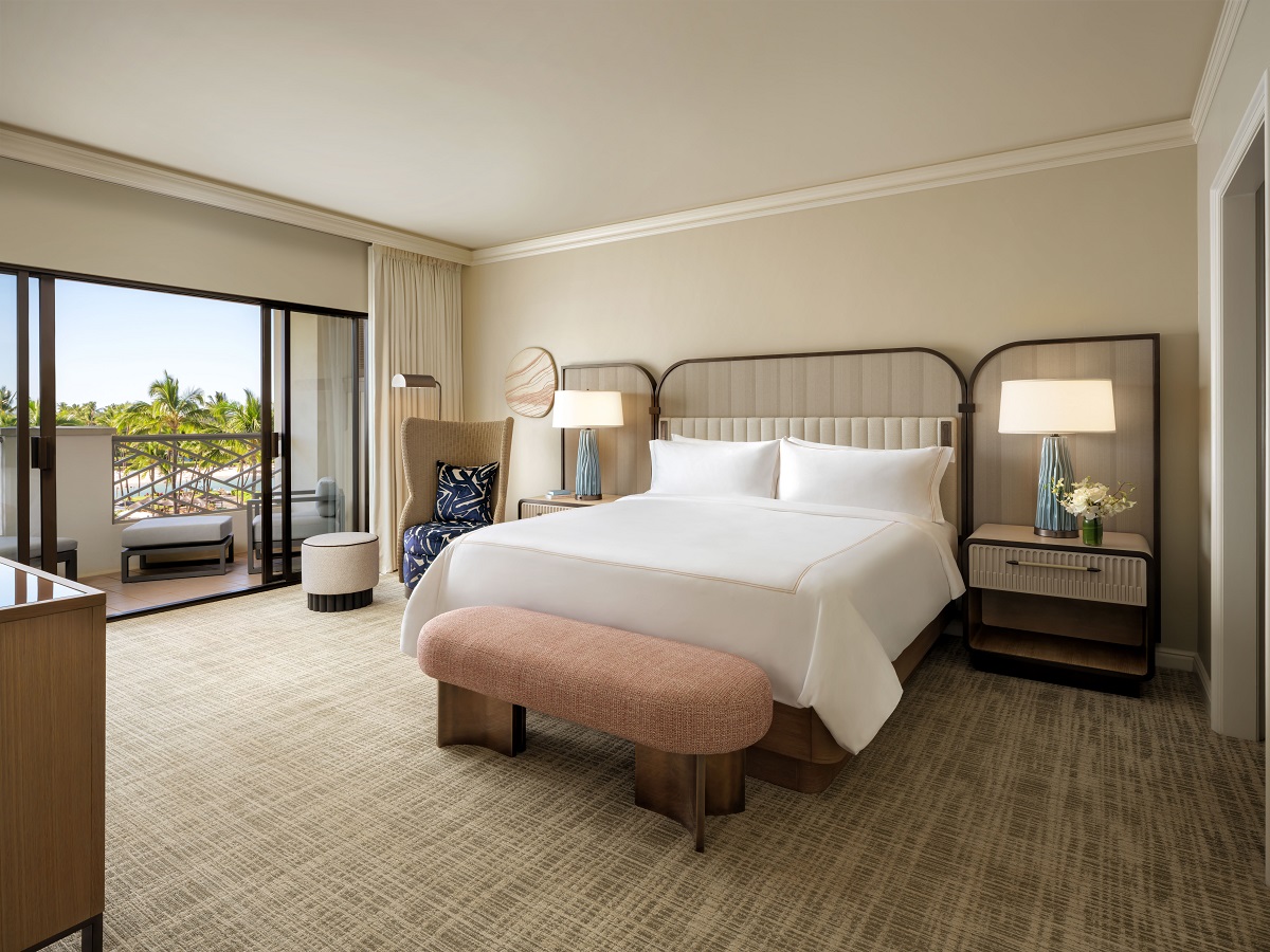 guestroom Fairmont Orchid Gold Suite