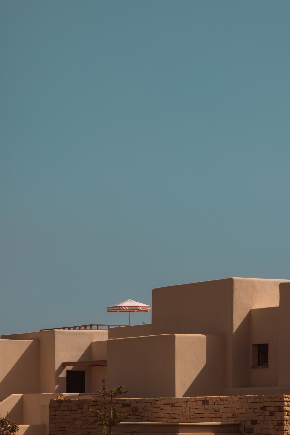 traditional vernacular in hotel buildings morocco