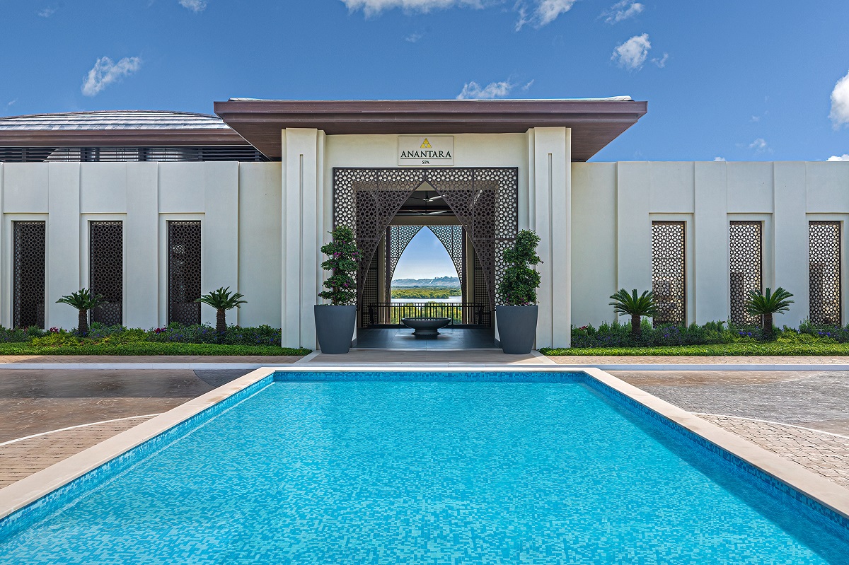 view across swimming pool at Anantara