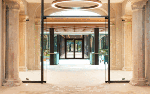 Entrance to the De Montel: Terme di Milano