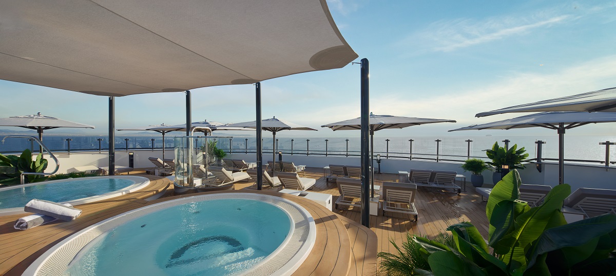 deck with seating and whirlpools on Luminara yacht from Ritz Carlton
