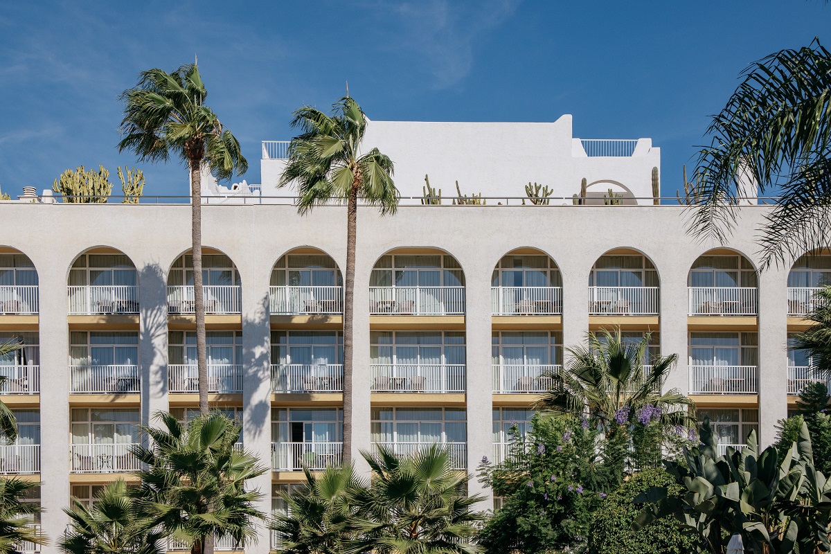 white facade with arched balconies in ME Marbella
