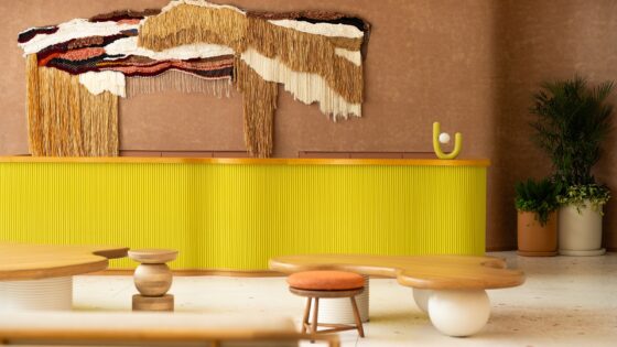 The Standard, Pattaya Na Jomtien - Lobby Reception with bright yellow desk