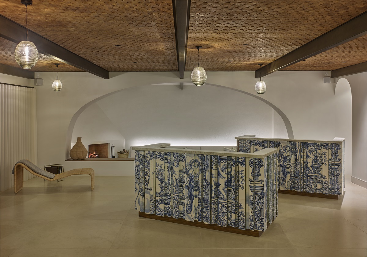lobby and tiled front desk in Viceroy at Ombria Algarve