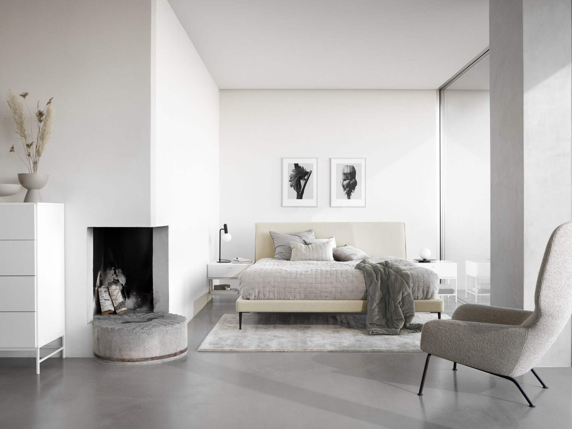 Arlington Bed by BoConcept