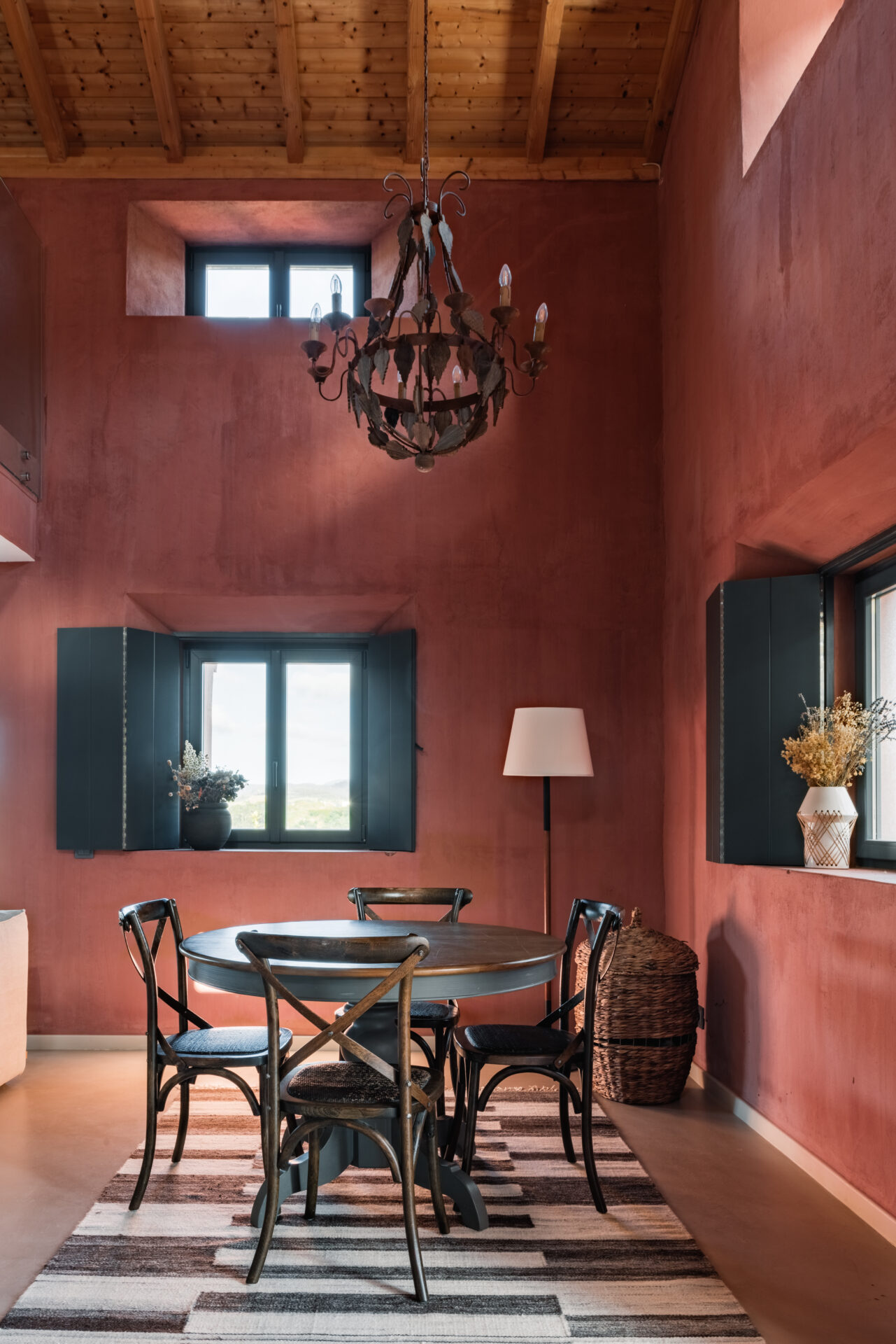 Dining area in Earth Resort