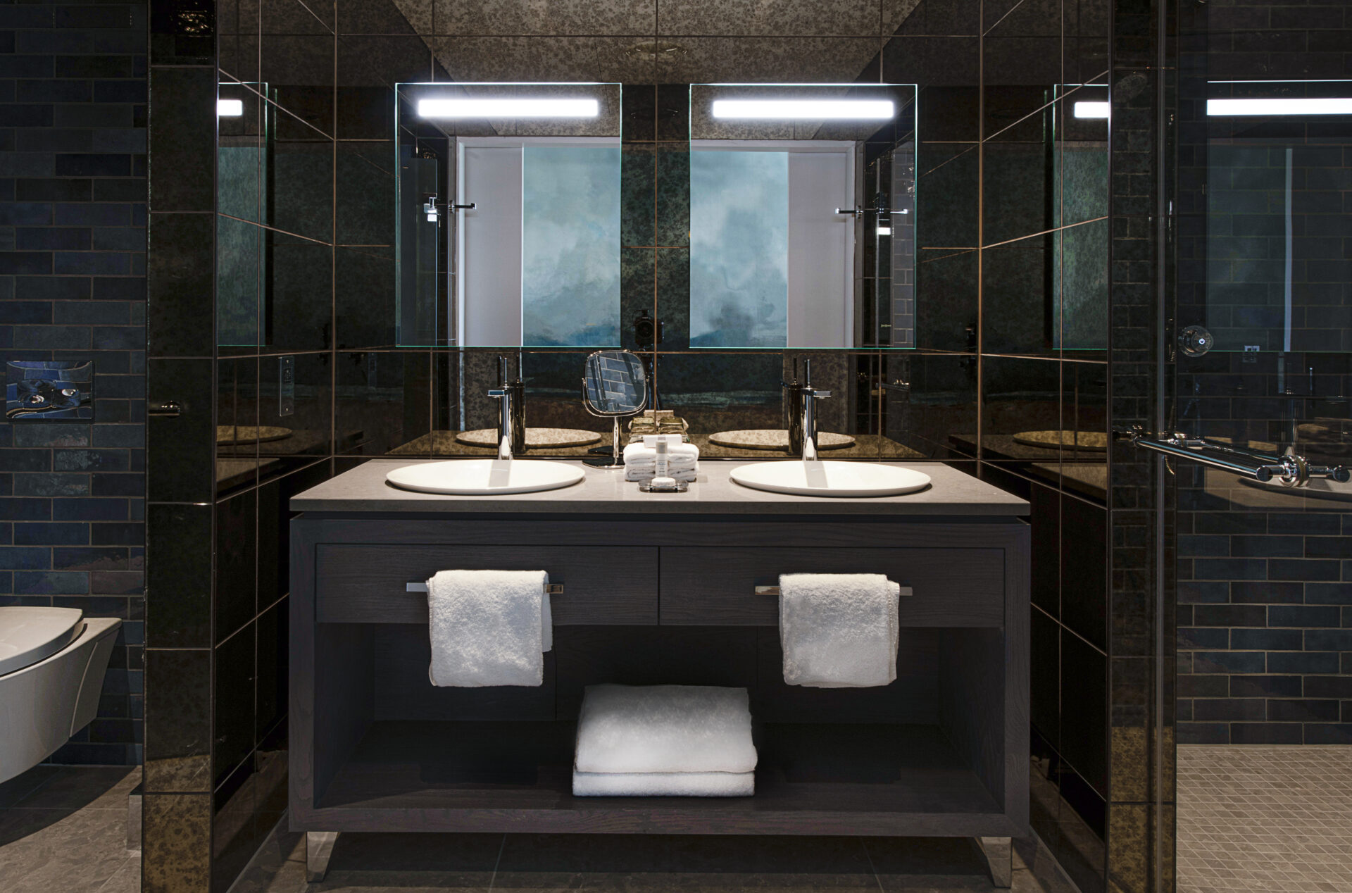 Image Captions Combe Royal: D esign and procurement by OCCA Hotel Make Believe : Hotel concept, designed by OCCA OCCA HQ in Glasgow, designed by OCCA OCCA HQ in Glasgow, designed by OCCA Kohler Penthouse : P rocurement by OCCA, Design by Kohler in - house team