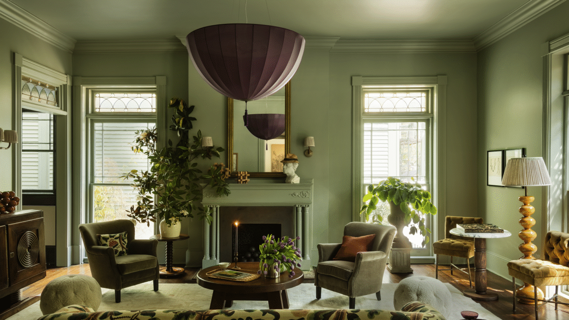 colour drenched green in Savannah boutique hotel lounge The Douglas