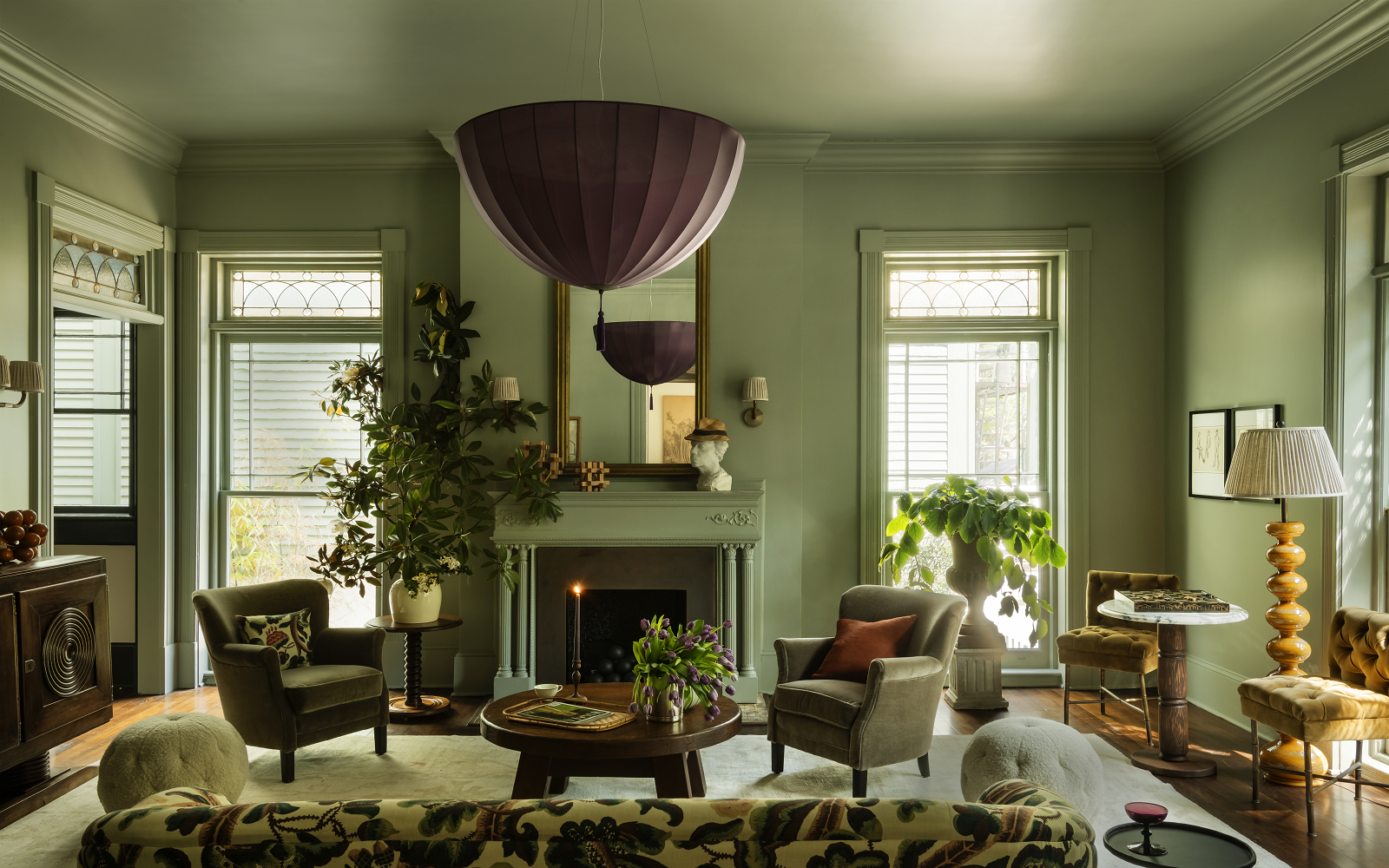 colour drenched green in Savannah boutique hotel lounge The Douglas
