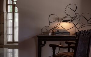 line drawing on the wall behind the desk in Jnane Rumi