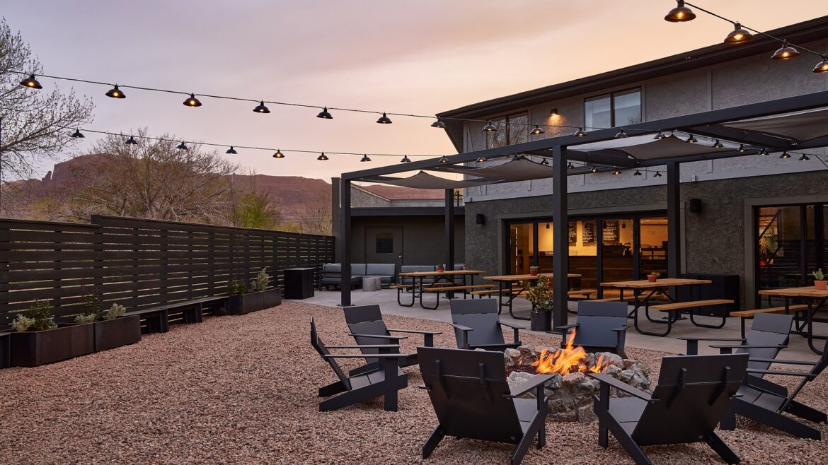 outdoor seating around a firepit