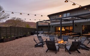 outdoor seating around a firepit