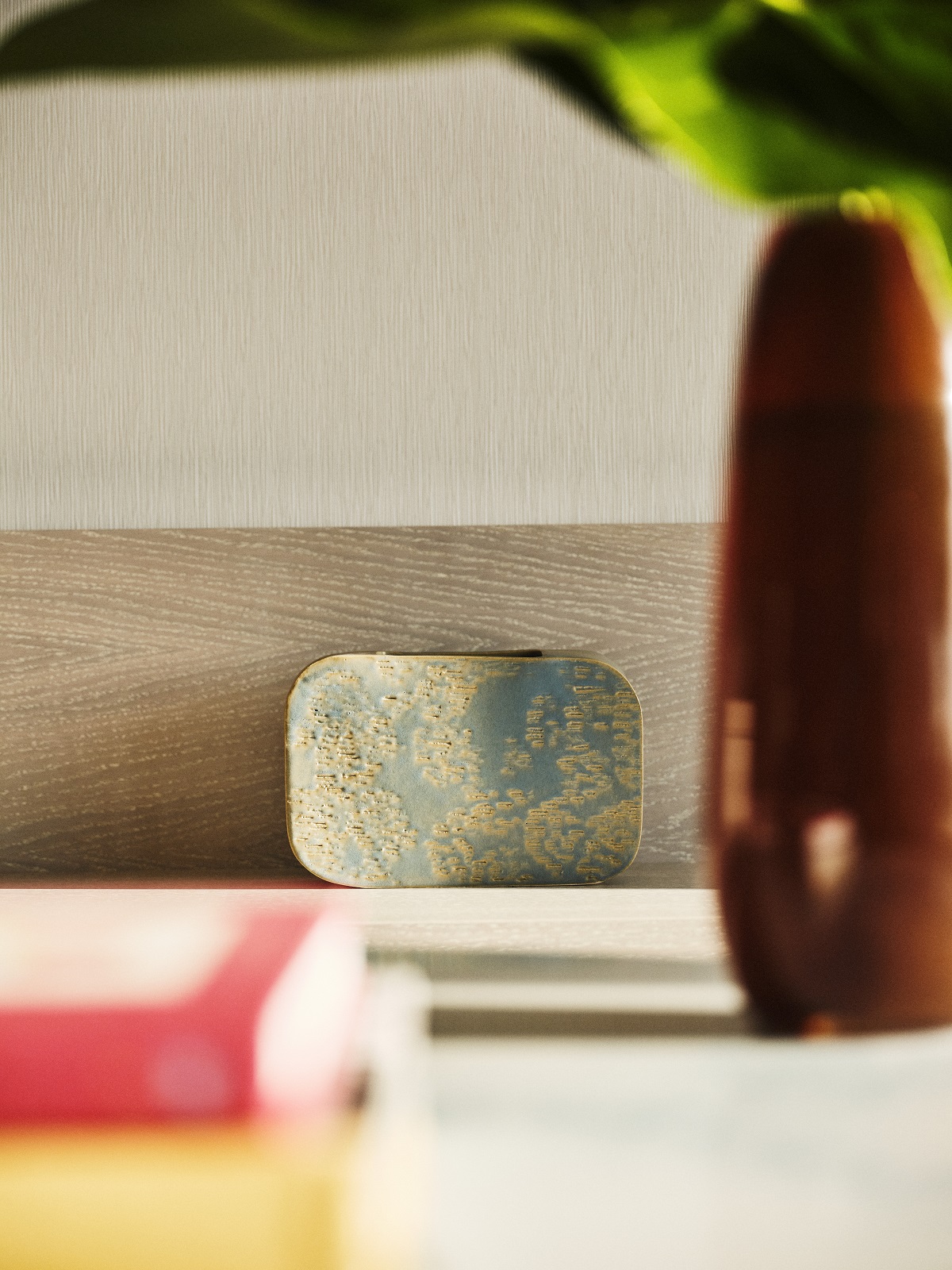 decorative details in hotel guestroom