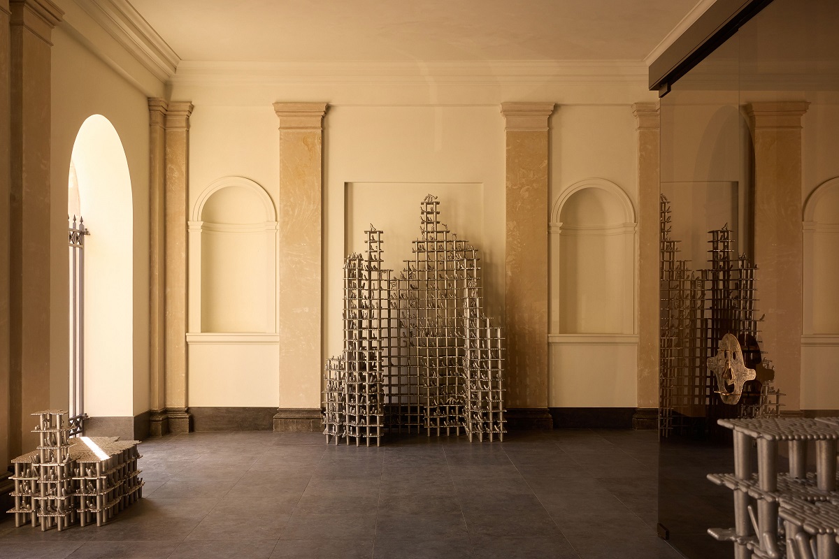 art installation in rosewood hotel