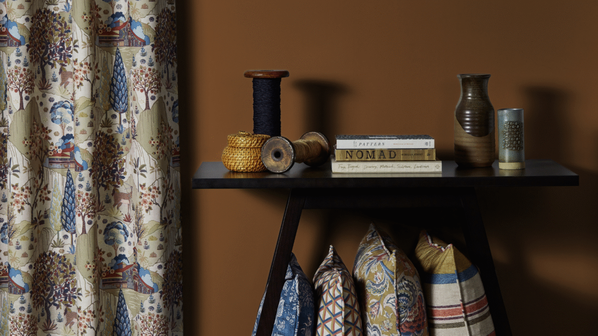 Edmund Bell Easter Traveller collection, HIX Preview