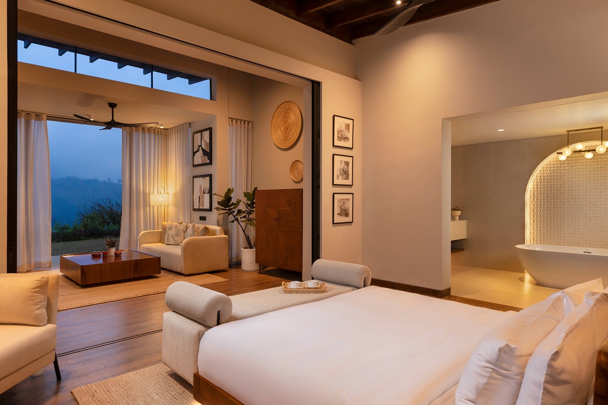 panoramic mountain views from the bedroom at Uga Ghiri