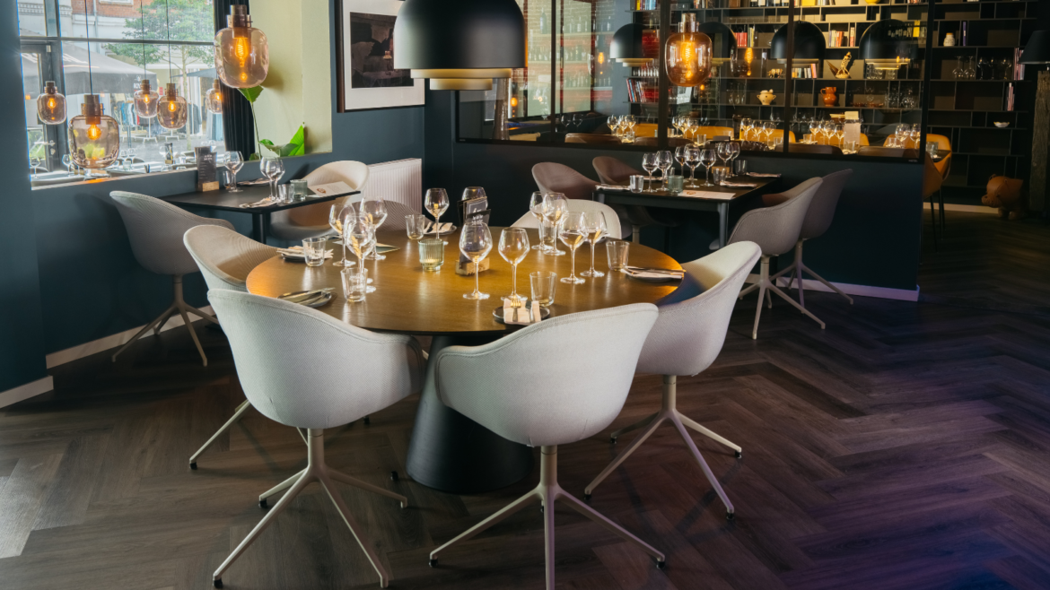 Tap Del Bar project, featuring the BoConcept Madrid dining table with gold finish top