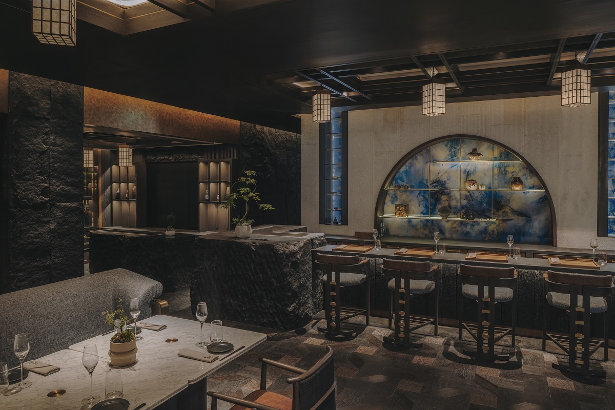 bar in Fairmont Hanoi HIRYU OMAKASE BAR