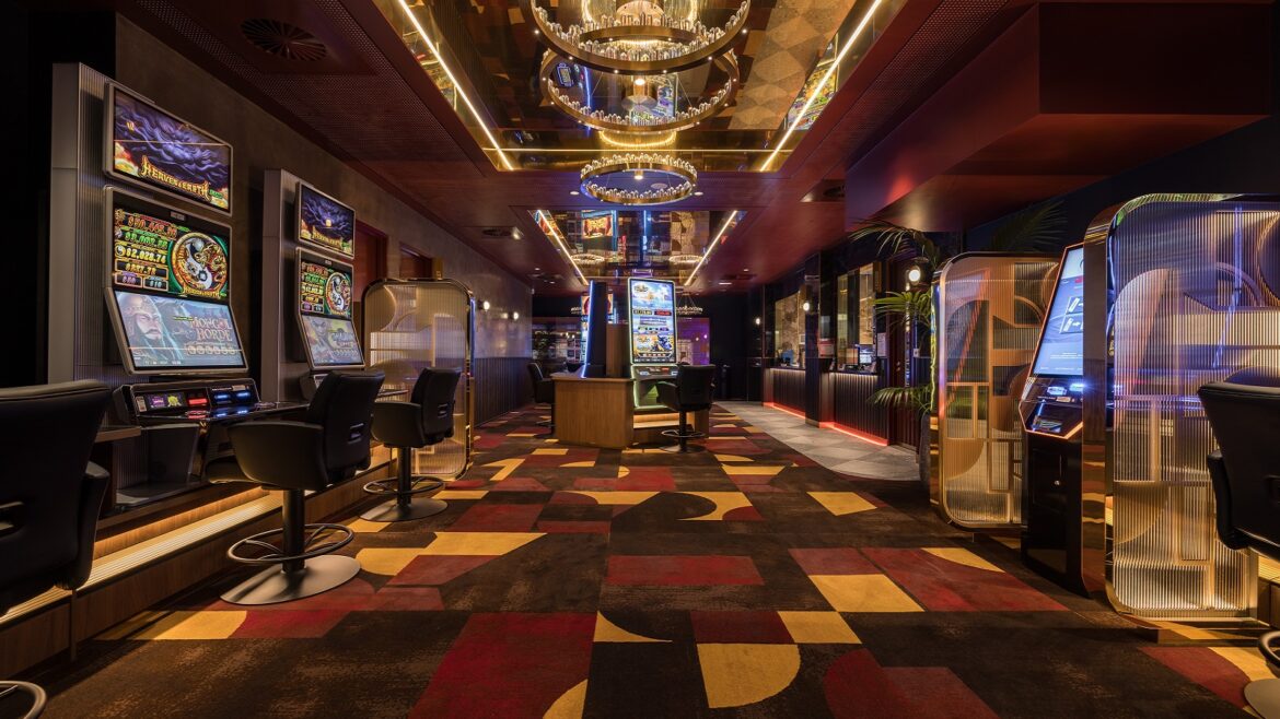 MarketsClub with modieus carpet on the floor