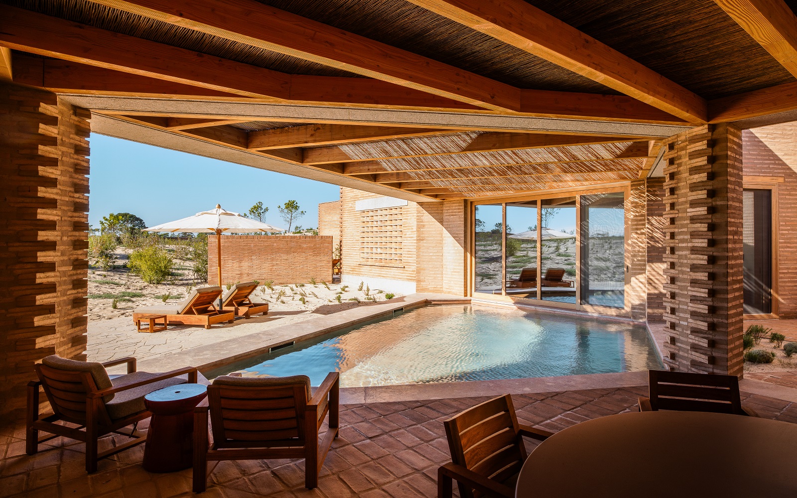 Na Praia – a decade-long vision realised on Portugal’s Atlântico coastline