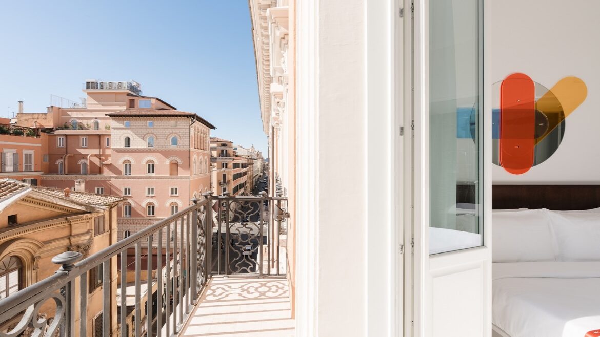 view of Rome from hotel balcony Ruby giulia