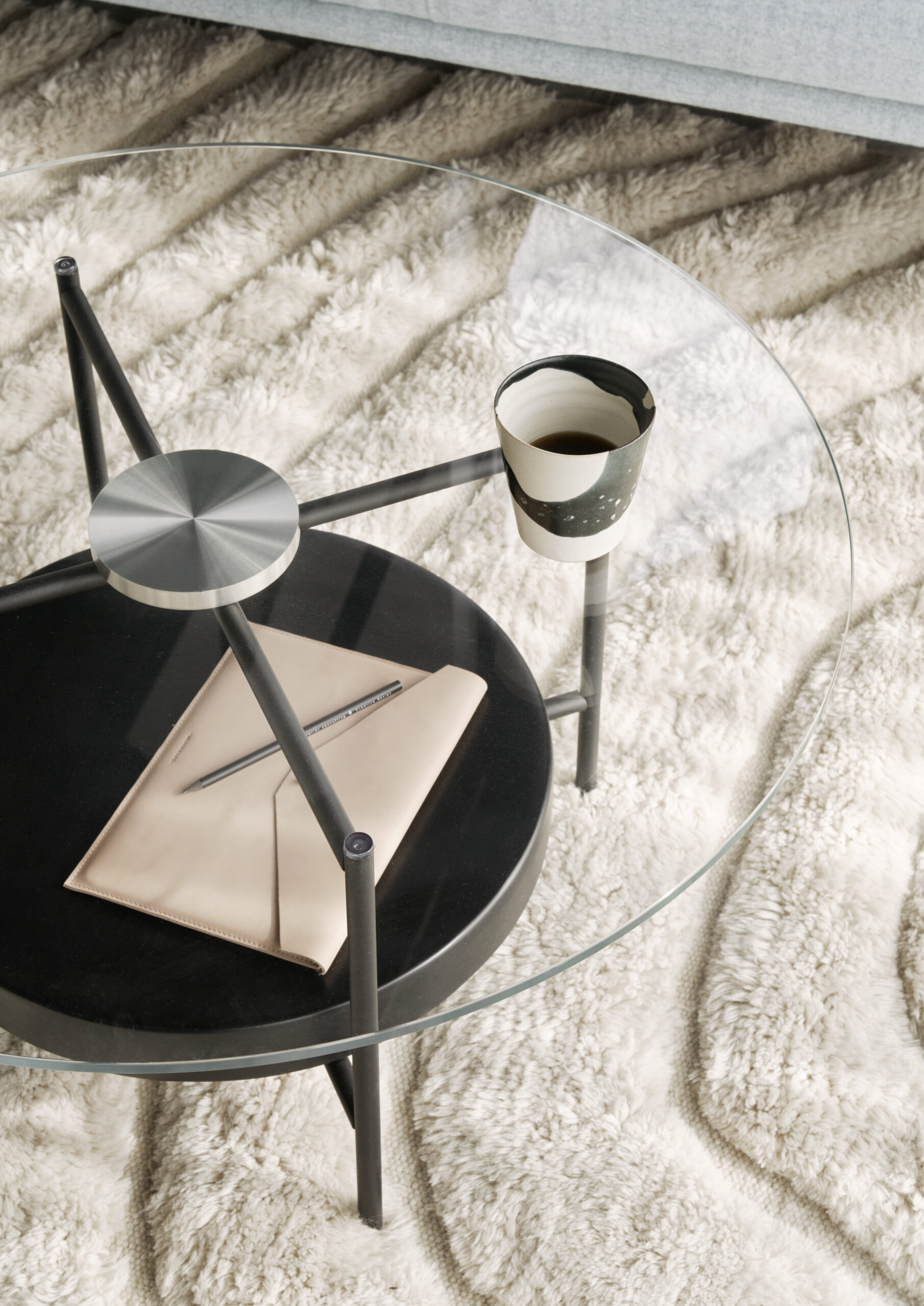  BoConcept Madrid coffee table with glass top