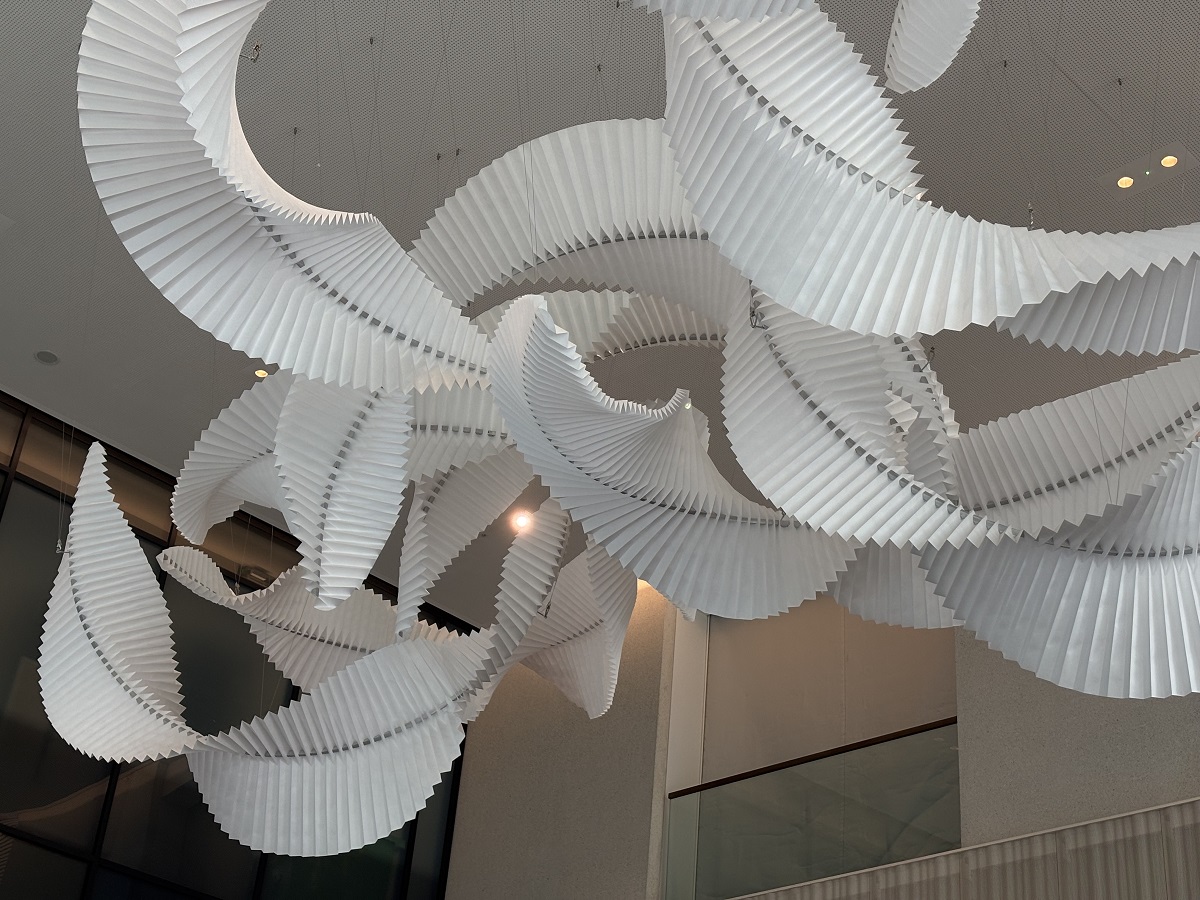 CONFLUENCE , a monumental origami-inspired installation by Fung+Bedford