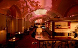 vaulted, painted ceiling in Rascal restaurant in Wilde Vienna