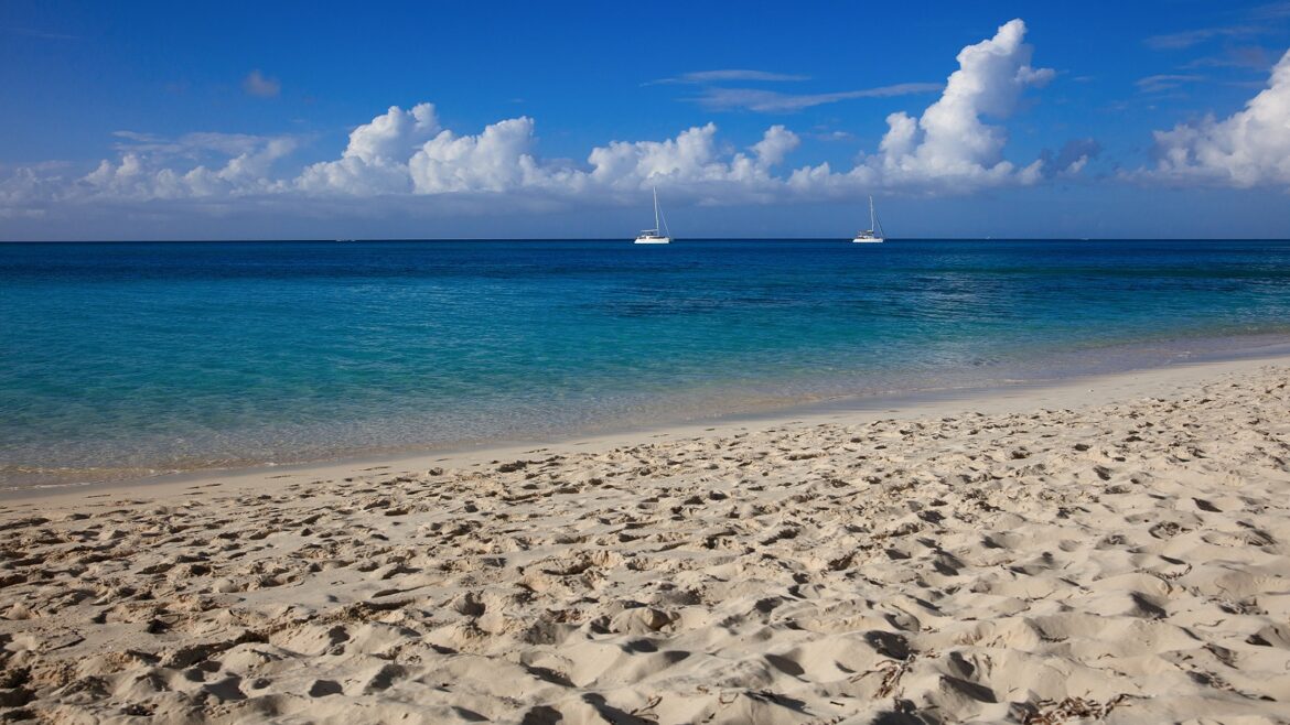 Hotel Indigo Turks & Caicos Grace Bay opens on Grace Bay Beach