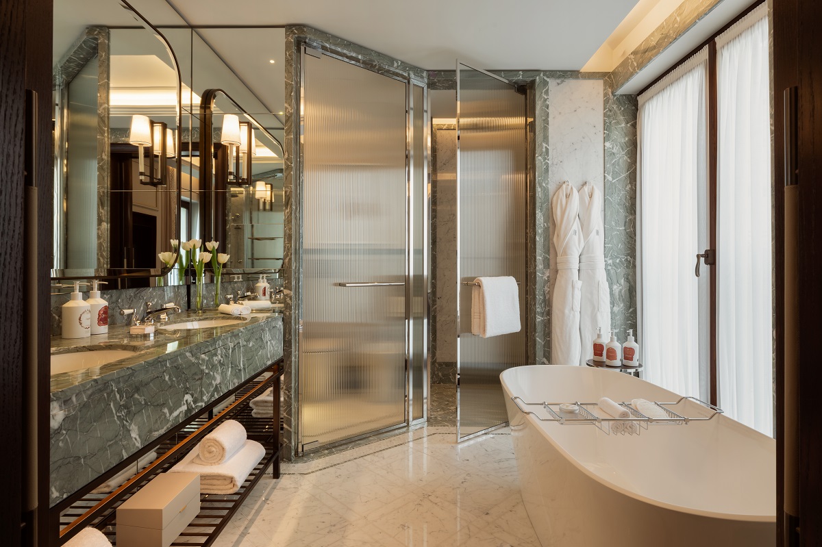freestanding bath and marble vanity in Corinthia_Rome_Superior_Room