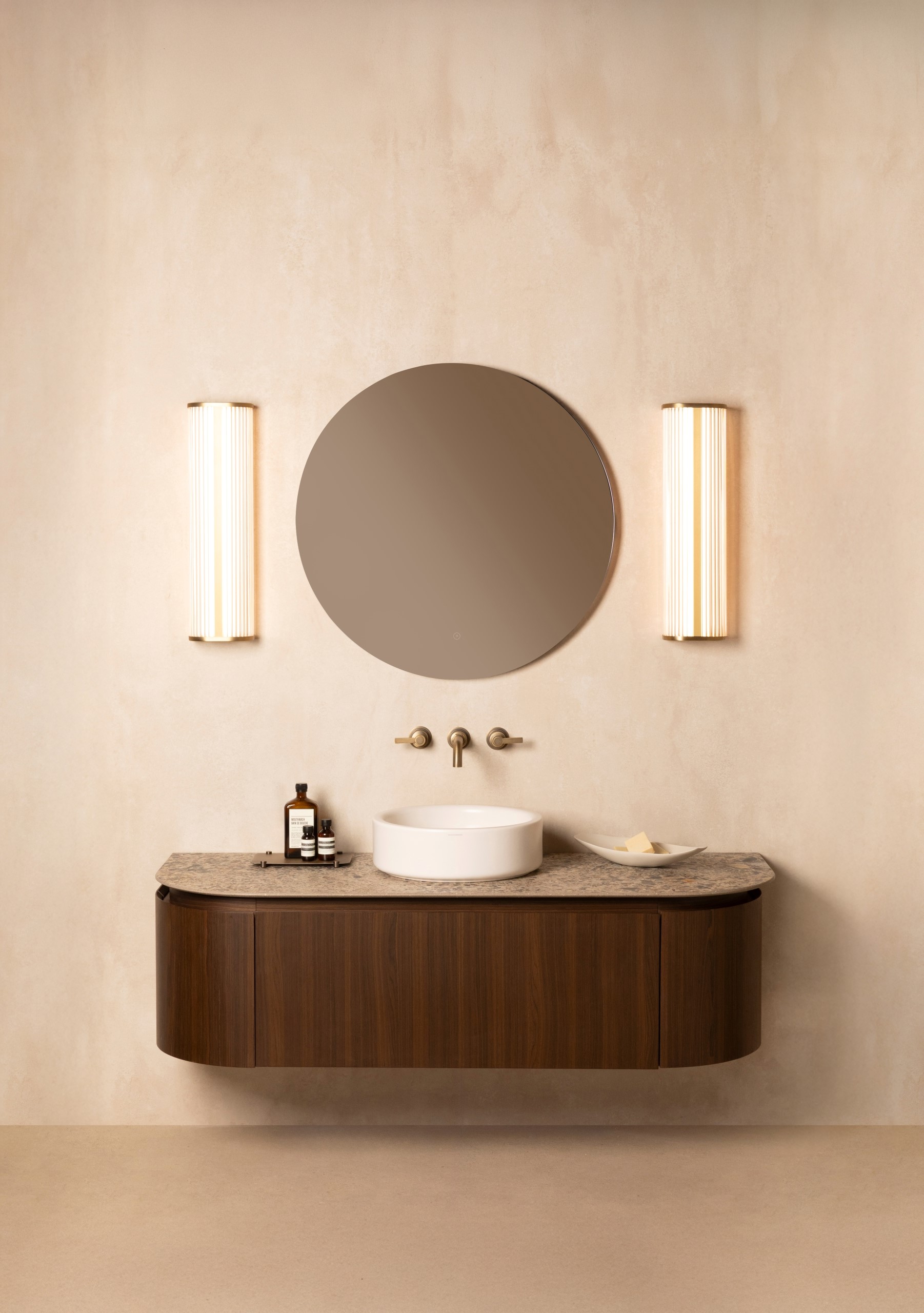 Fonteyn Collection from BAGNODESIGN