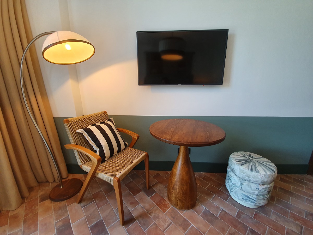 Hoxton sample room with bespoke standing lamp by Northern Lights