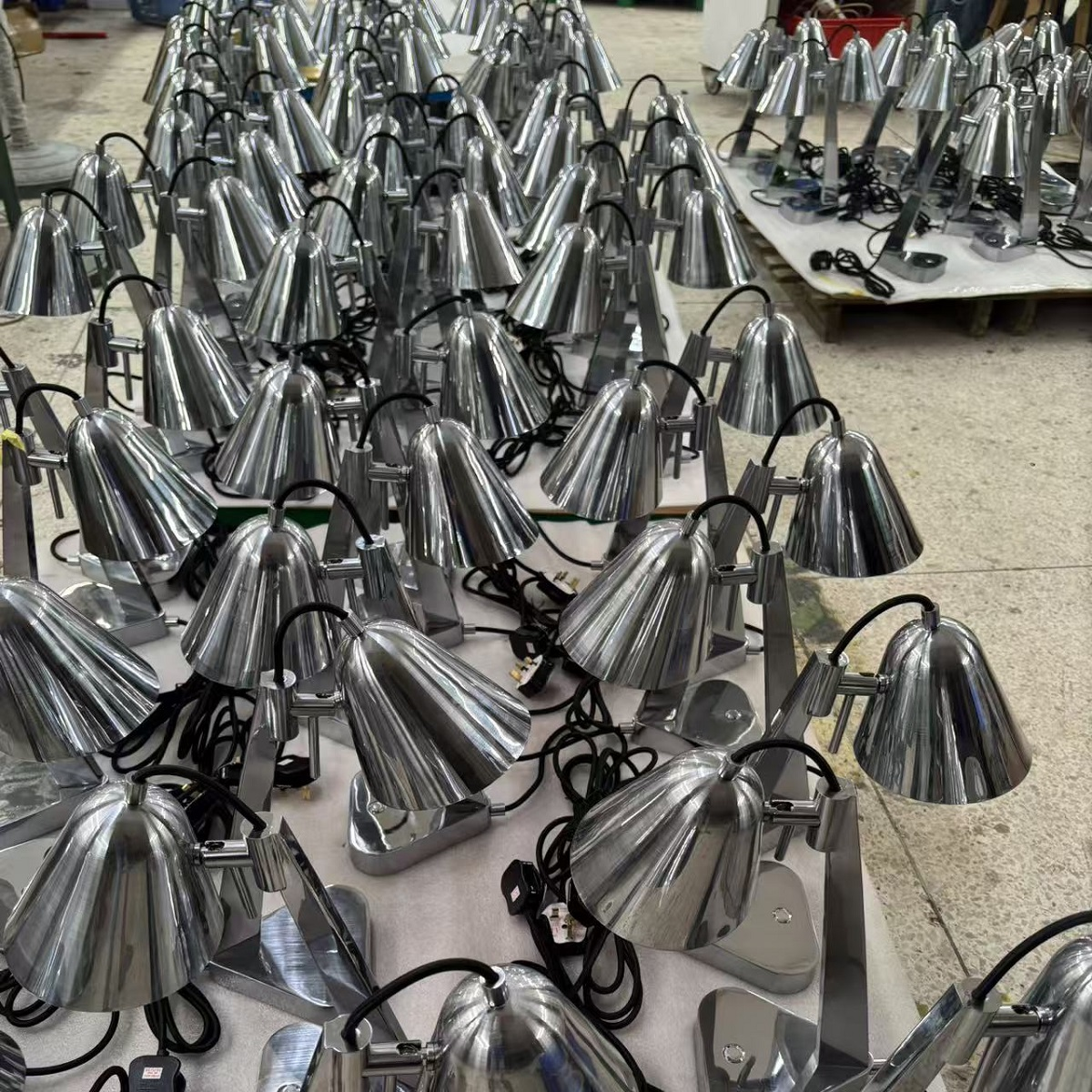 Table lamp roll-out for The Hoxton Shoreditch ©Northern Lights