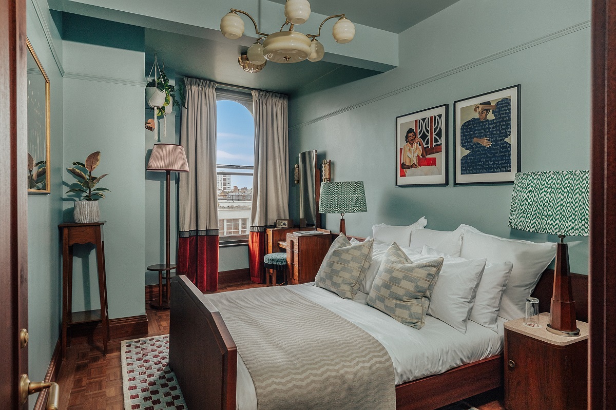 vintage aesthetic in Portobello_Lodgings_06