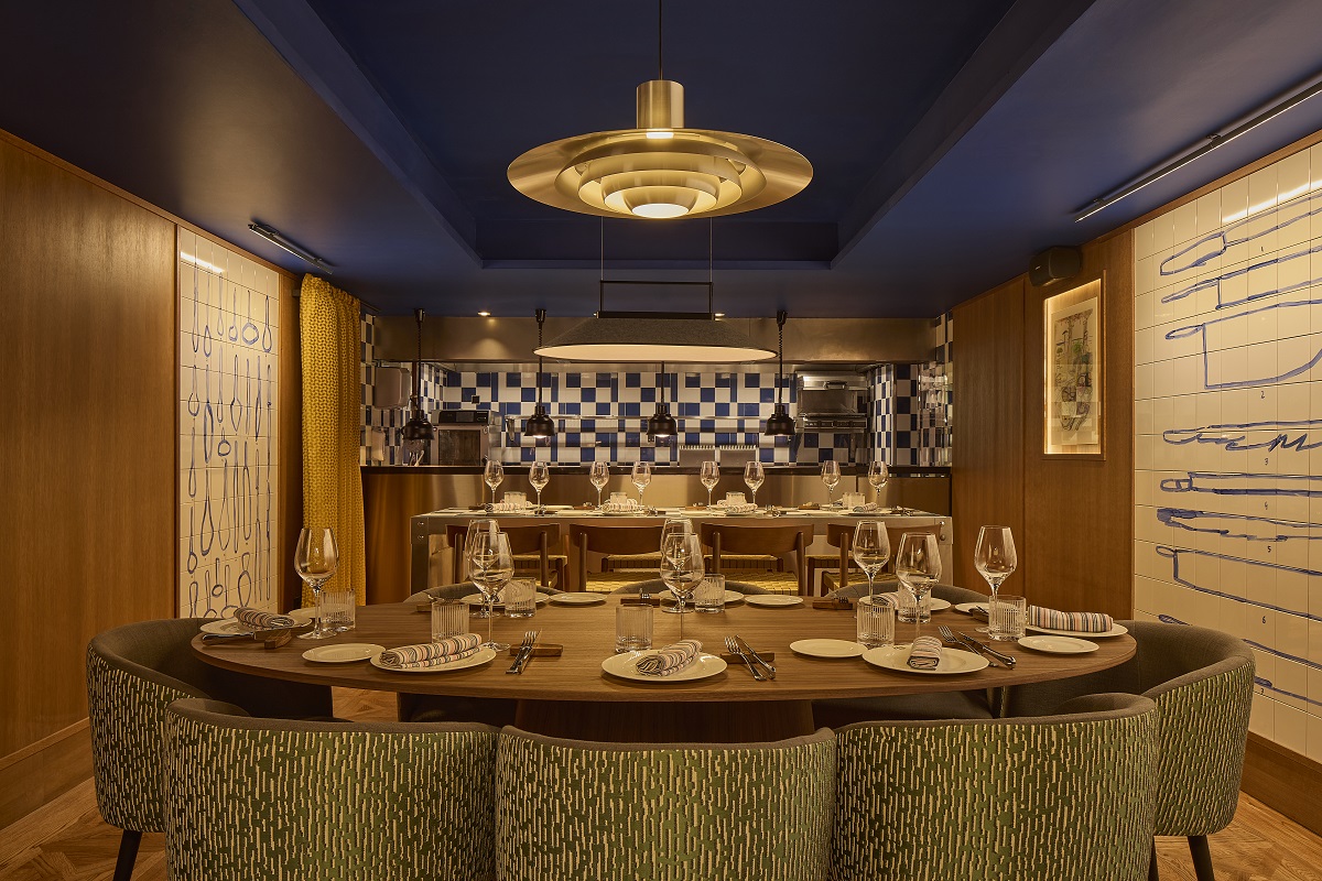 blue ceiling and bespoke blue tiles cutlery design in Keli Madrid