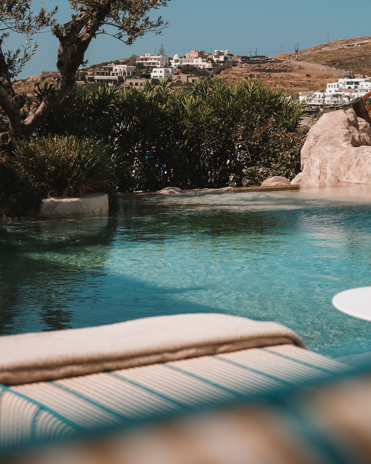 Pool-view-2-Kove-Hotel-_-Spa-Mykonos-MGallery-Collection-Pool-2_Copyrights-Jonathan-Candotti