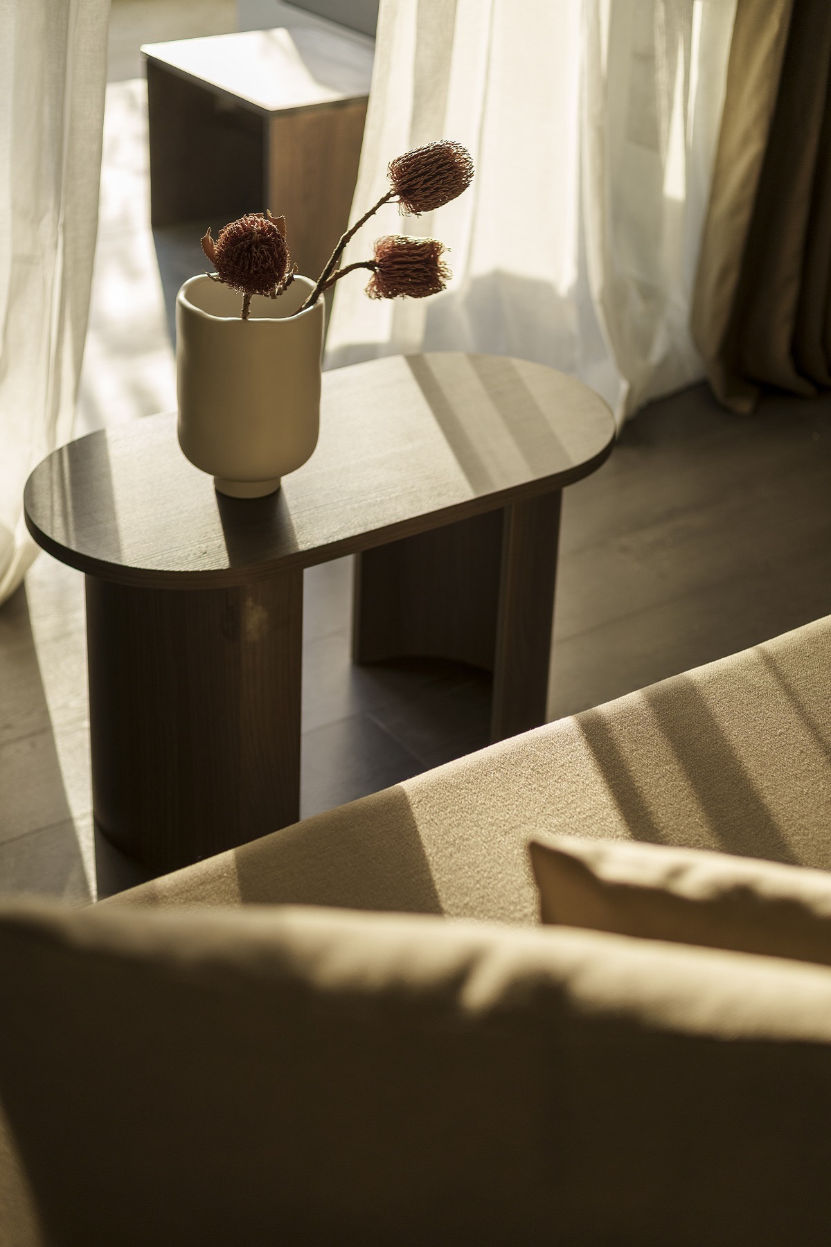 light and shadow detail in guestroom Sun Siyam Olhuveli Beach Pavilion