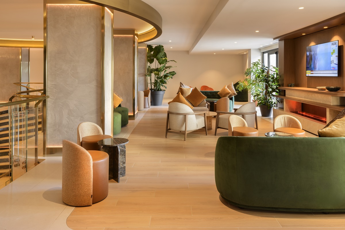 Barcelo Roma hotel lobby