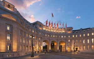Waldorf-Astoria-London-Admiralty-Arch-Exterior