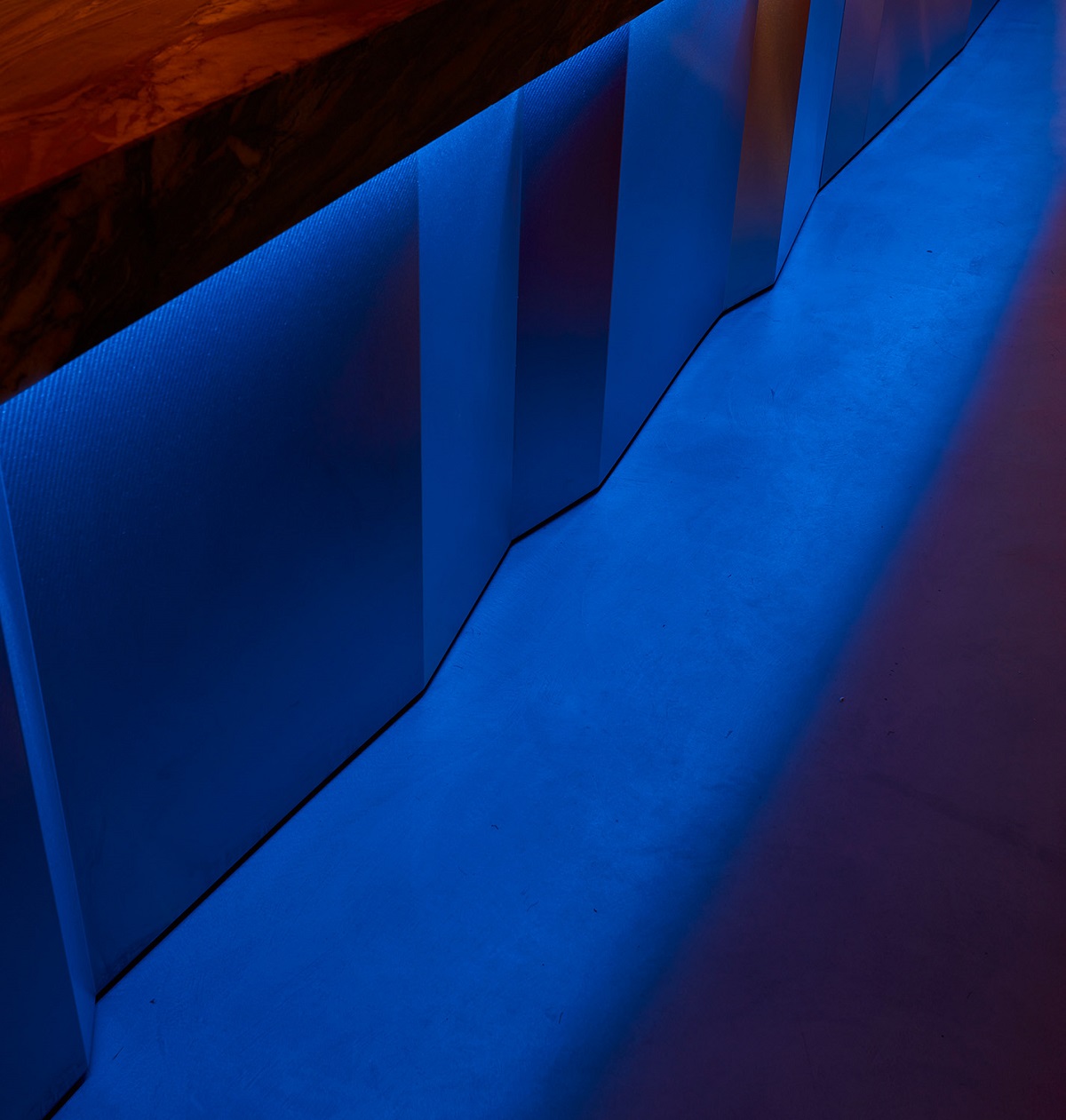 ridged-bar-front-wolves-of-tokyo-blue