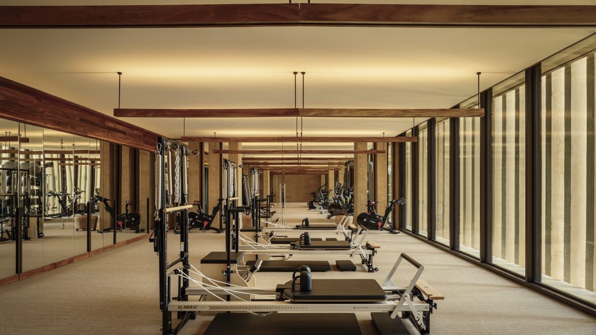 gym with machines in Four seasons Hotel Tamarindo