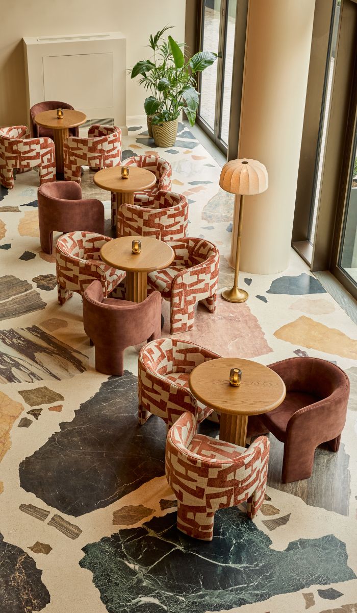 Hotel Indigo London K West in Shepherd’s Bush seating area