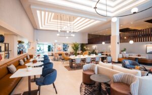 Designing a sense of arrival: Sheraton Heathrow’s transformed lobby lounge with lights by Northern Lights