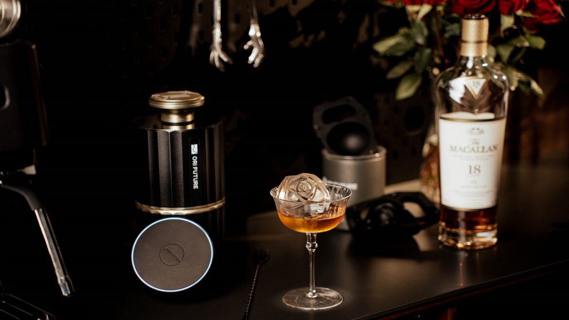glazer-clear-ice-cocktail Ori Future