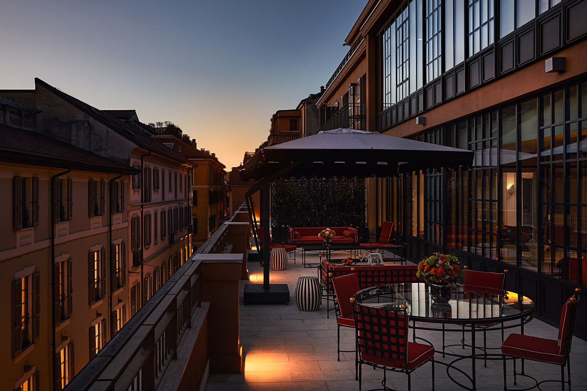 evening light and street view from private terrace Carlton Milan