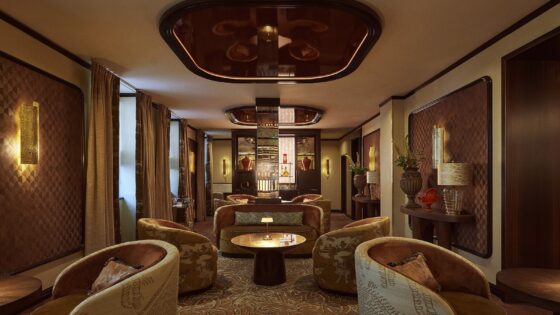 Hôtel La Bourdonnais is designed by interior architect Oscar Lucien Ono, founder of Maison Numéro 20,
